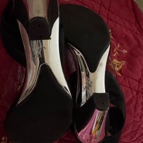 Onex Sz 6 Elegant Black Women's Heels EUC😊😊 - Picture 10 of 13